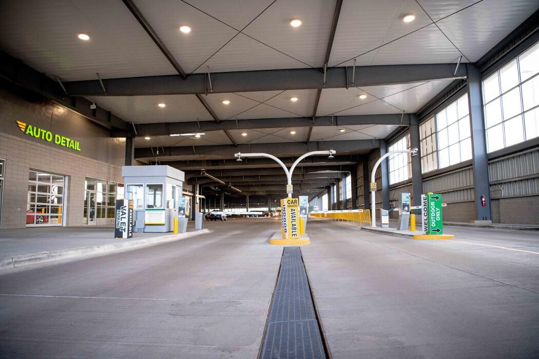 Images Fine Airport Parking - Denver
