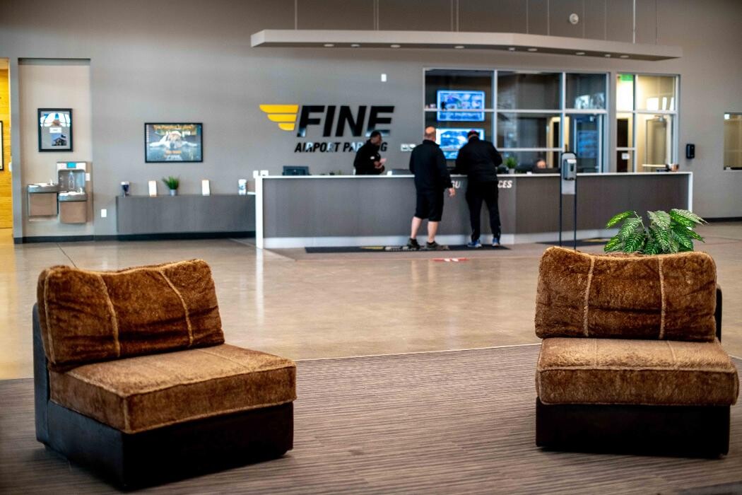 Images Fine Airport Parking - Denver