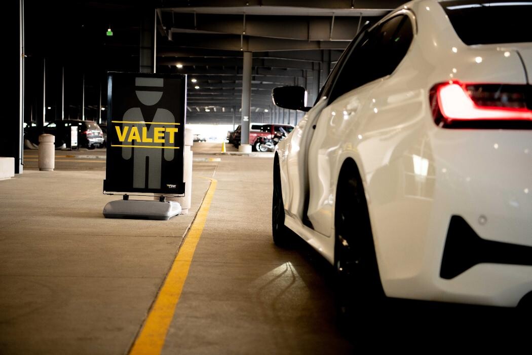 Images Fine Airport Parking - Denver