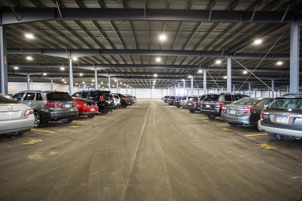 Images Fine Airport Parking - Denver