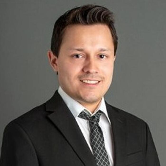 Max Cruz, M.D. Logo