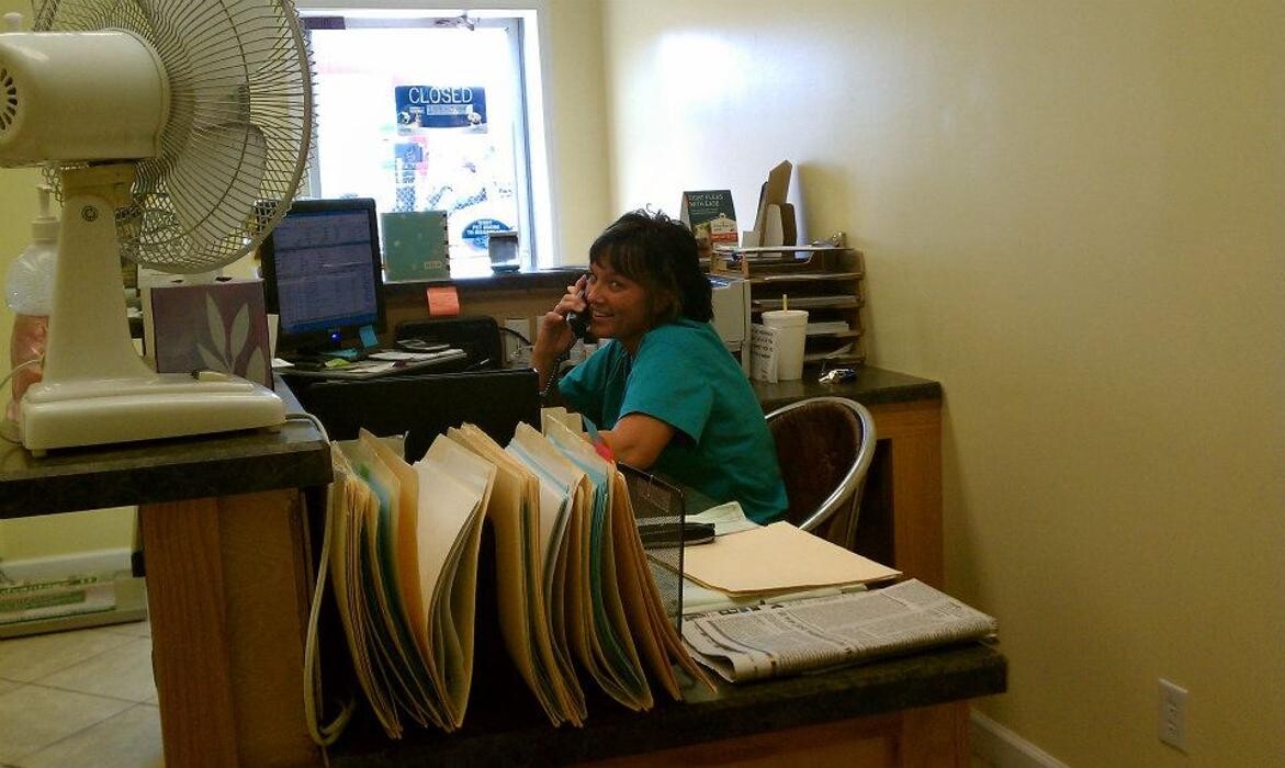 Images Mount Carmel Pet Hospital