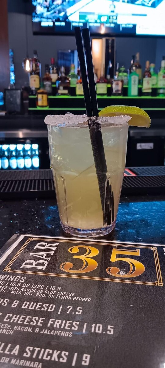 Images Bar 35