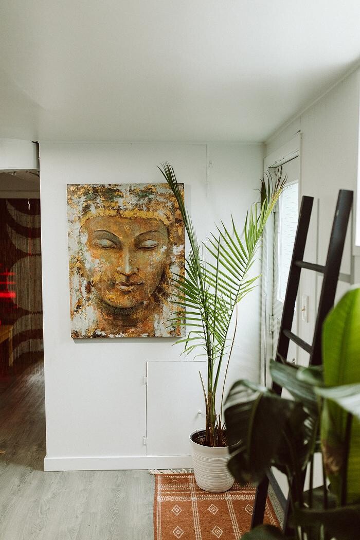 Images House of Layo