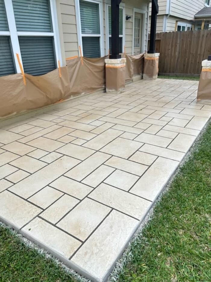 Images Bezuz Lawn & Landscaping LLC - Houston Landscaper, Hardscaping & Turf Installation