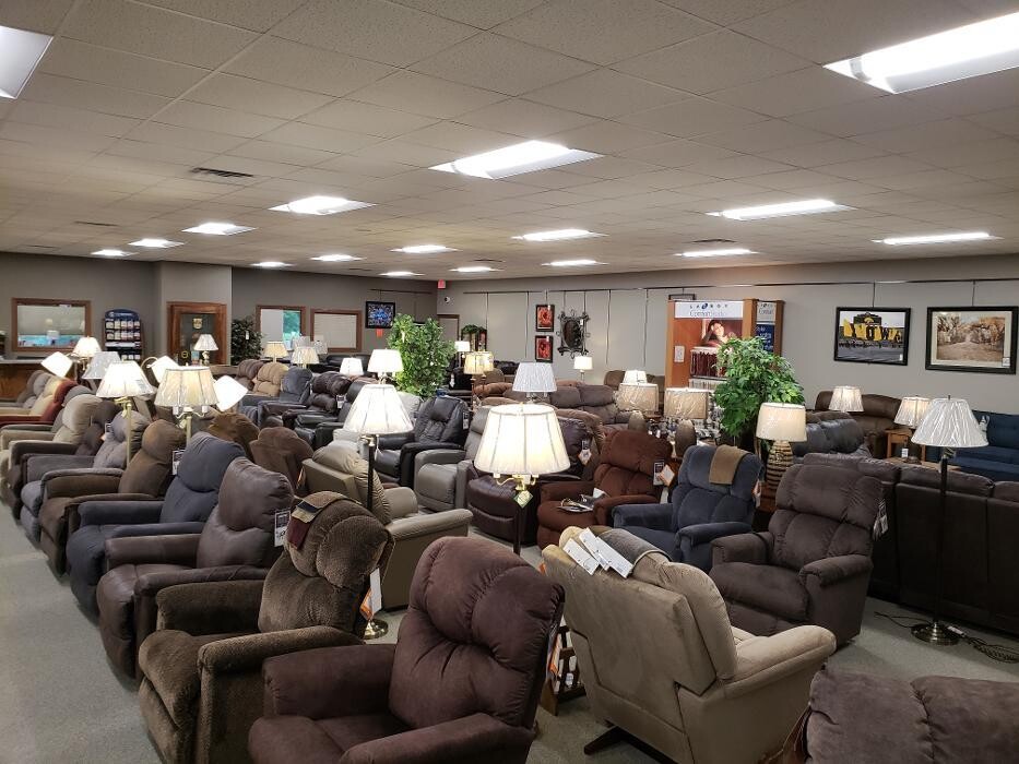 Images Uhlmann's Home Furnishings