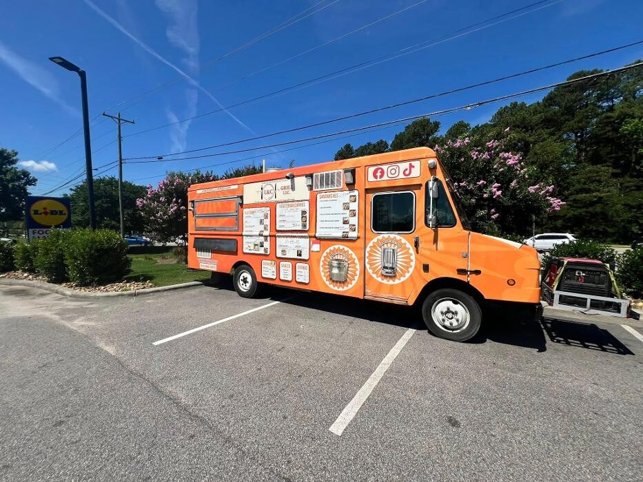 Images L & C Grill LLC