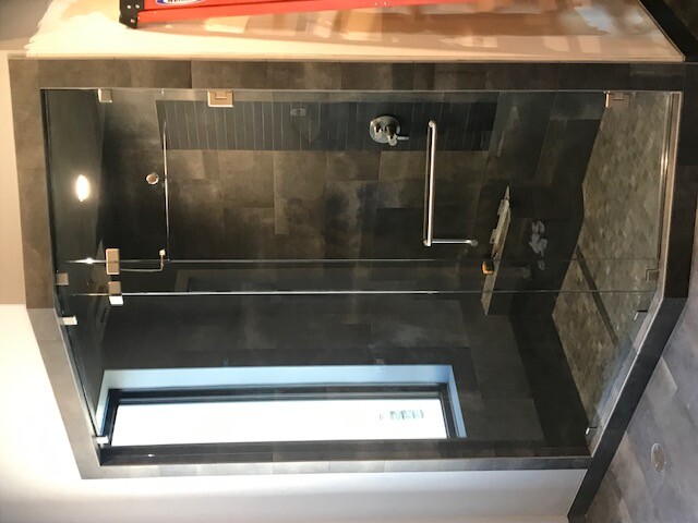 Images Moule’s Foothill Glass