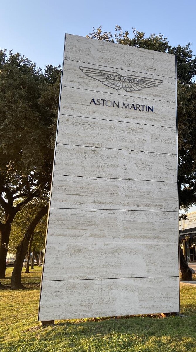 Images Aston Martin Austin