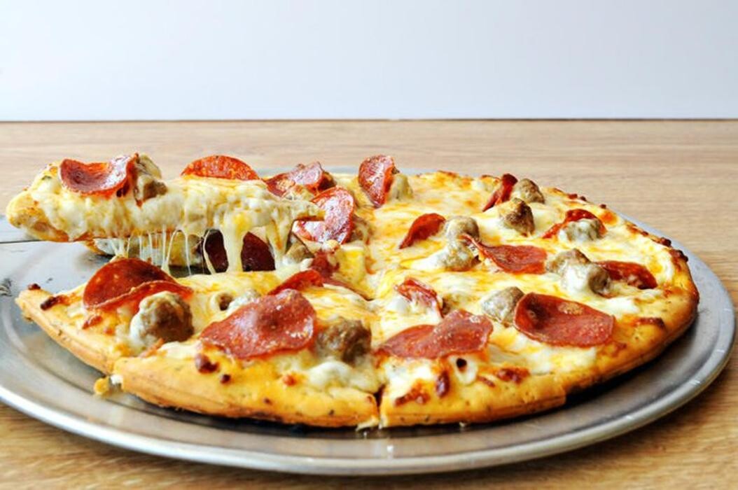 Images Boss' Pizza & Chicken SF West