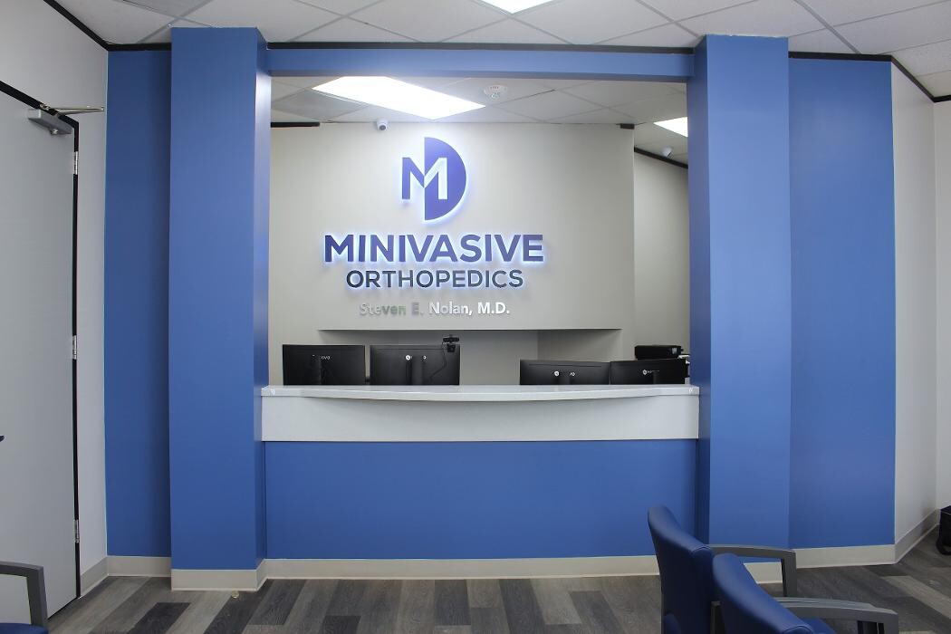 Images Minivasive Orthopedics - Sugar Land - Steven Nolan, MD