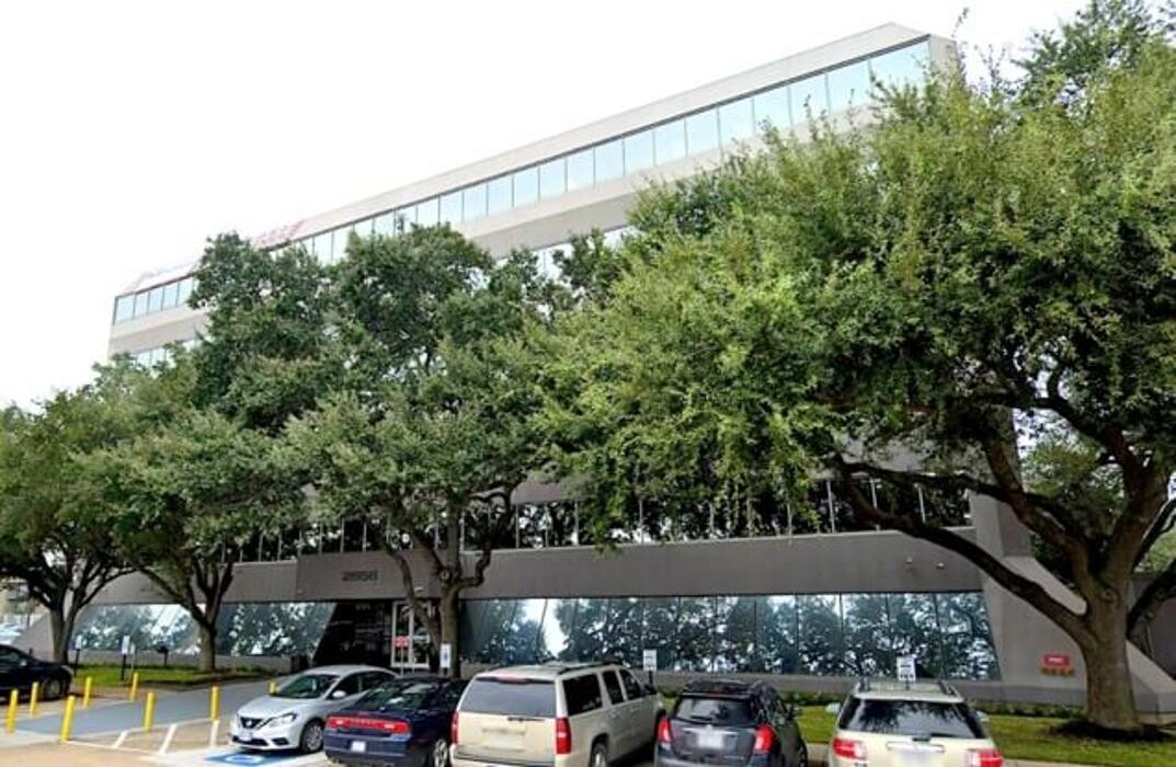 Images Minivasive Pain & Orthopedics - Medical Center