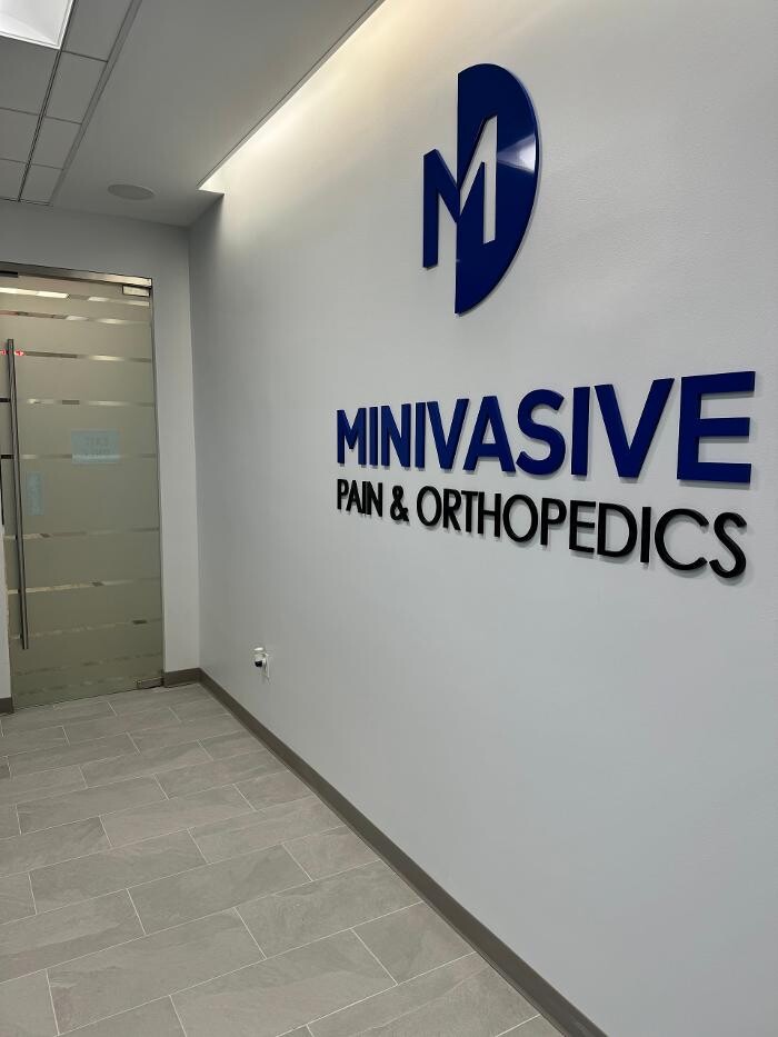 Images Minivasive Pain & Orthopedics - Pearland