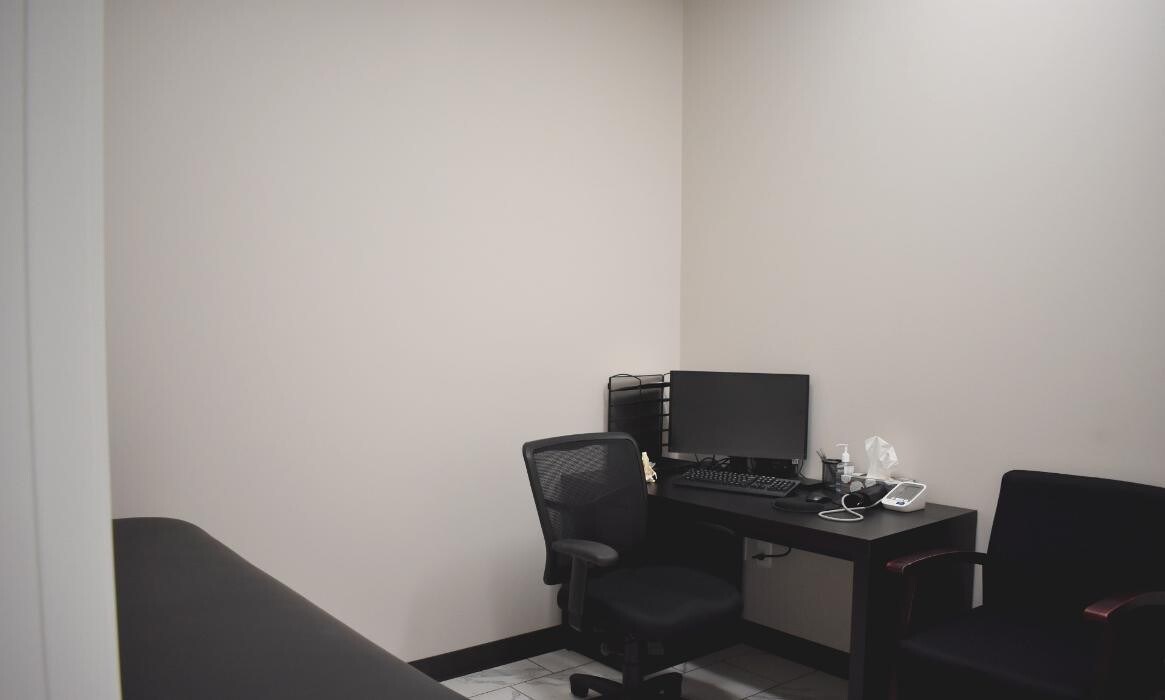 Images Minivasive Pain & Orthopedics - Stafford, TX