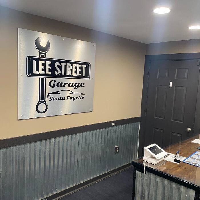 Images Lee Street Garage