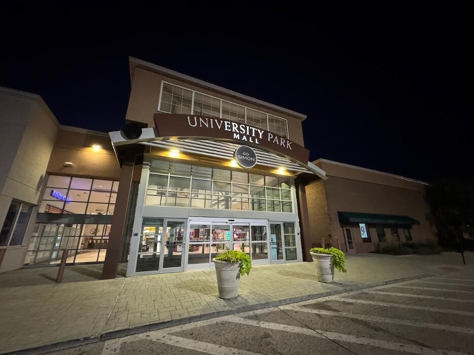 Images CoinFlip Bitcoin ATM - University Park Mall (Mishawaka)