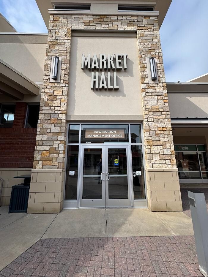 Images CoinFlip Bitcoin ATM - Twin Cities Premium Outlets (Eagan)