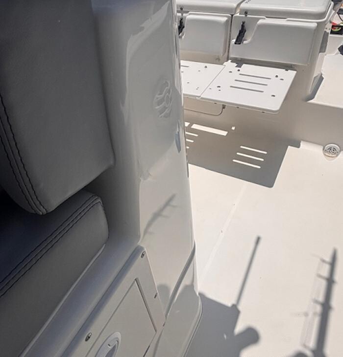 Images IZB Boat Detailing