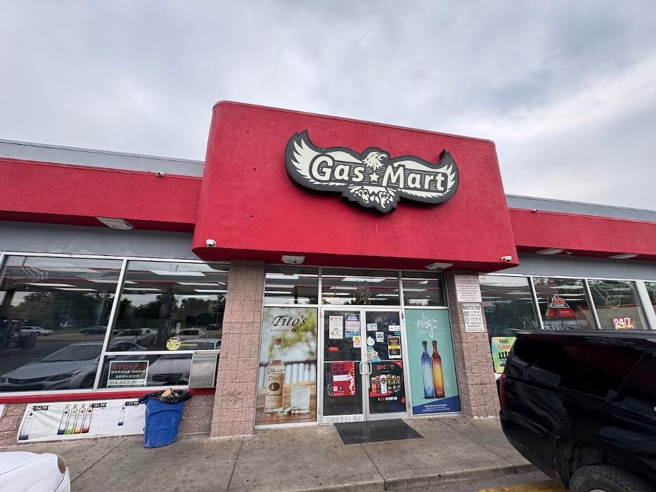 Images CoinFlip Bitcoin ATM - Gas Mart (East St. Louis)