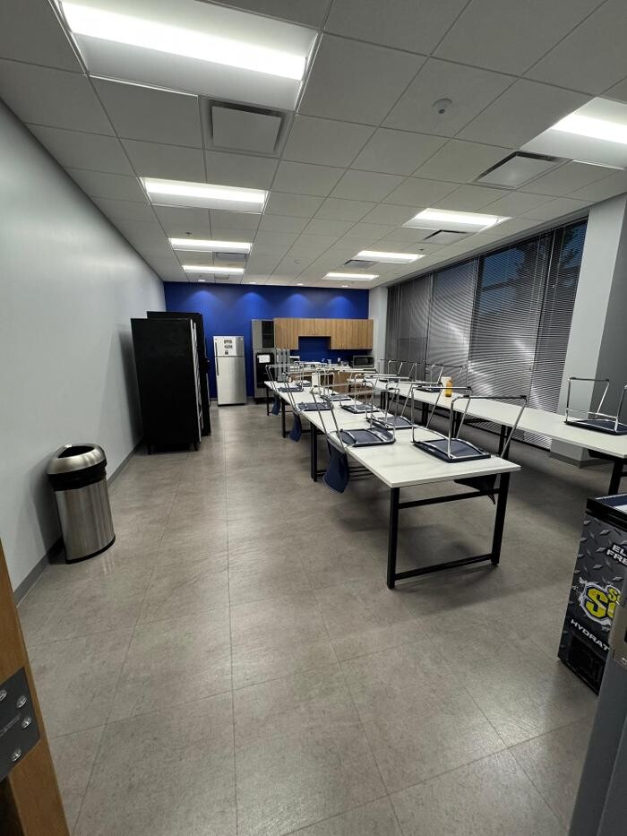 Images Brittex Bubbles LLC - Commercial Cleaning
