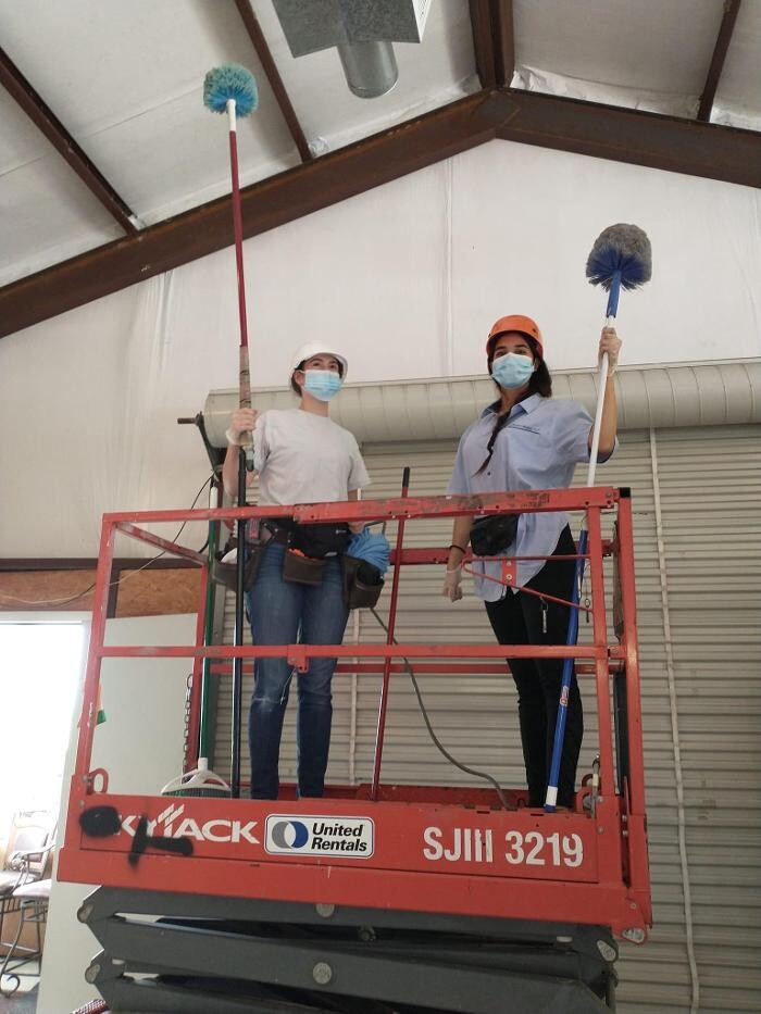 Images Brittex Bubbles LLC - Commercial Cleaning
