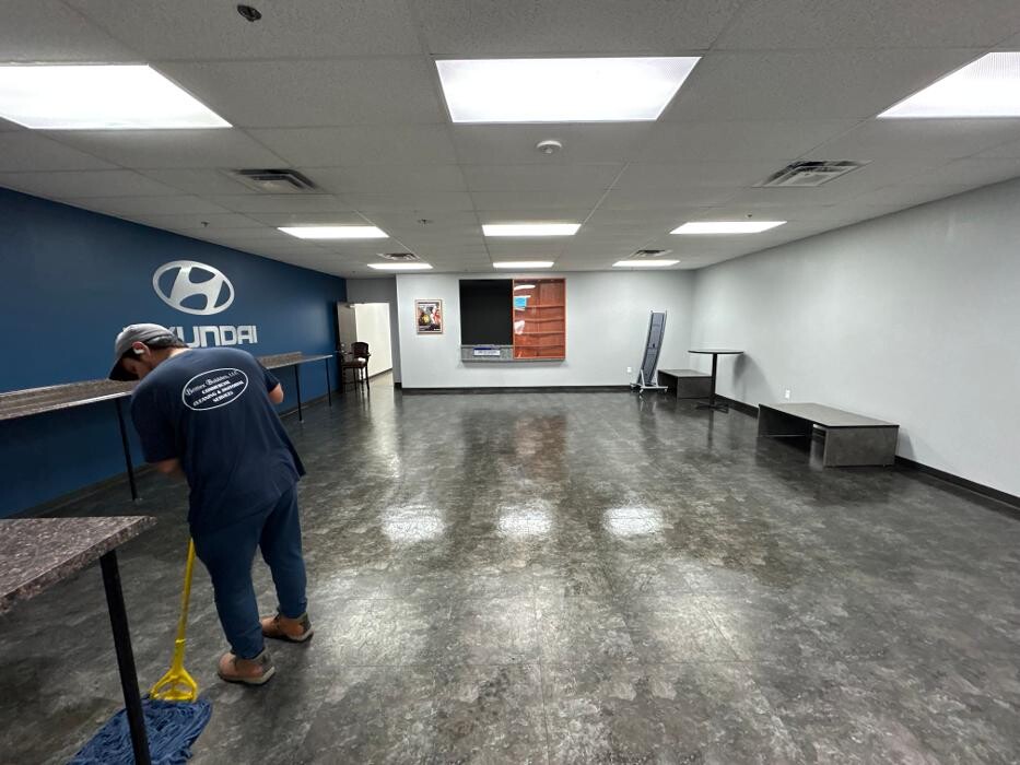 Images Brittex Bubbles LLC - Commercial Cleaning