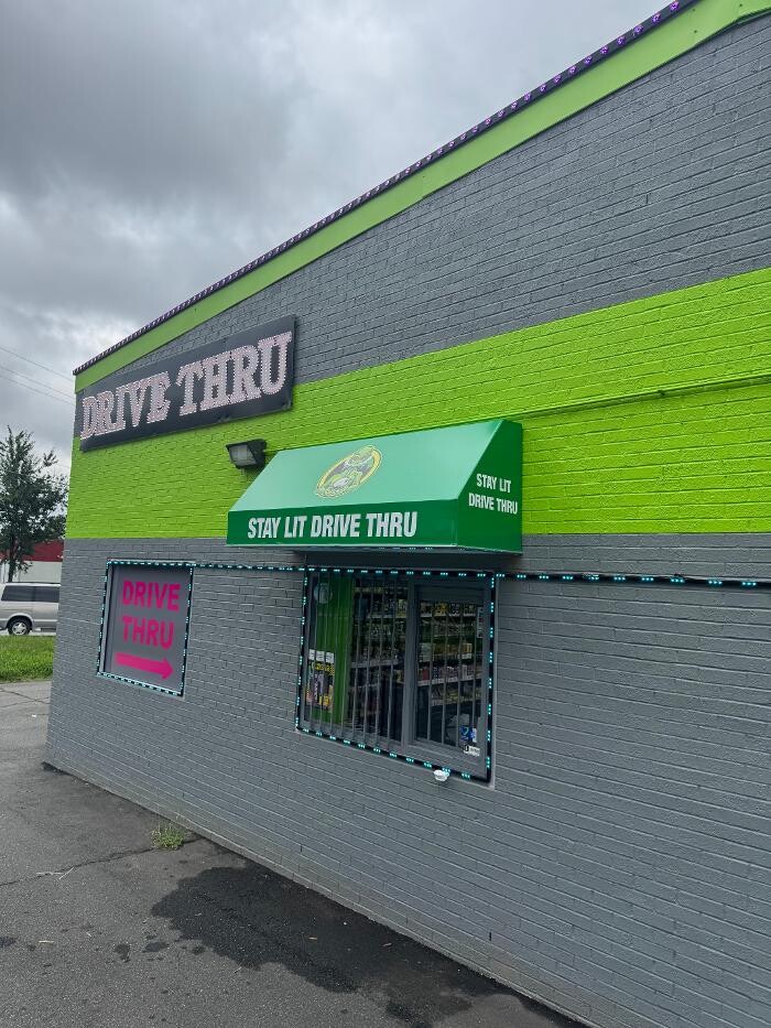 Images Stay Lit Smoke Shop