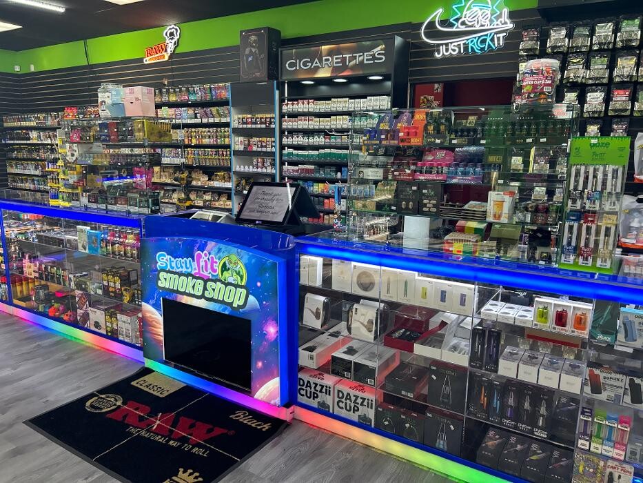 Images Stay Lit Smoke Shop