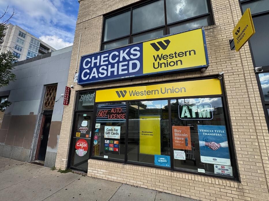 Images CoinFlip Bitcoin ATM - FFS - Broadway Granville Currency Exchange (Chicago)