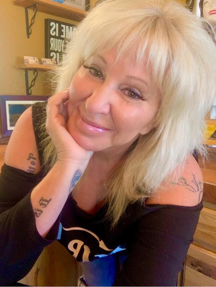 Images Glow Designer Wigs