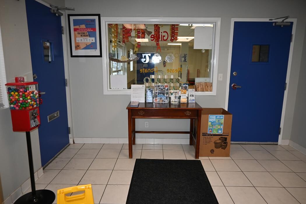 Images Atlantic Self Storage