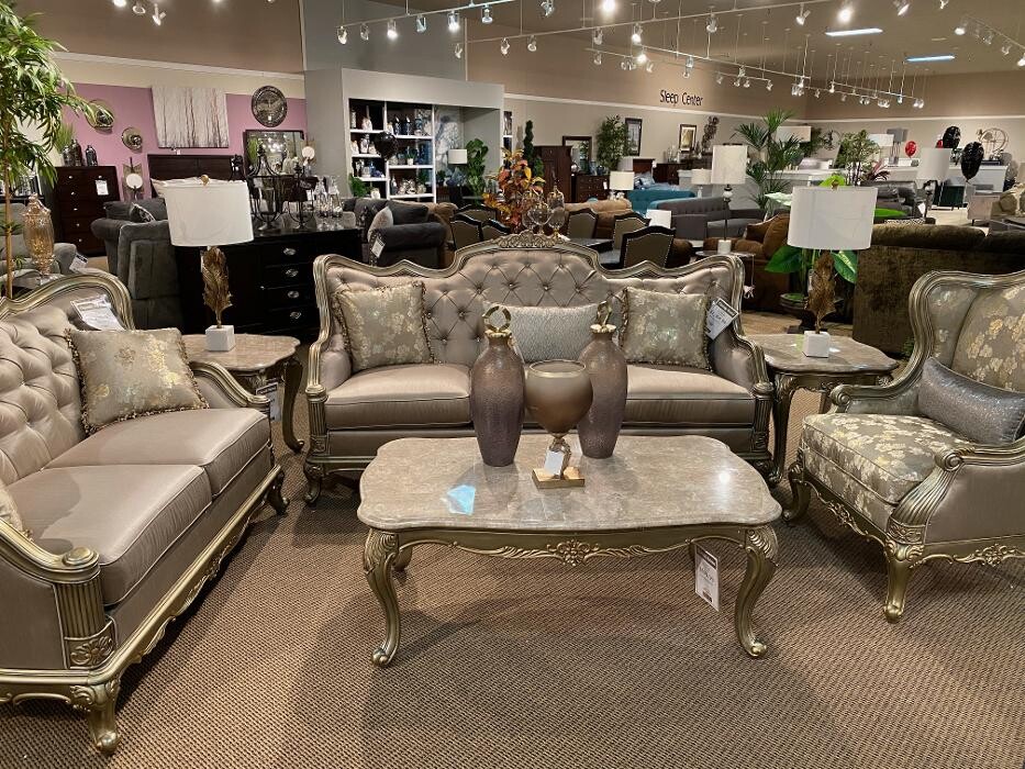 Images Regency Furniture