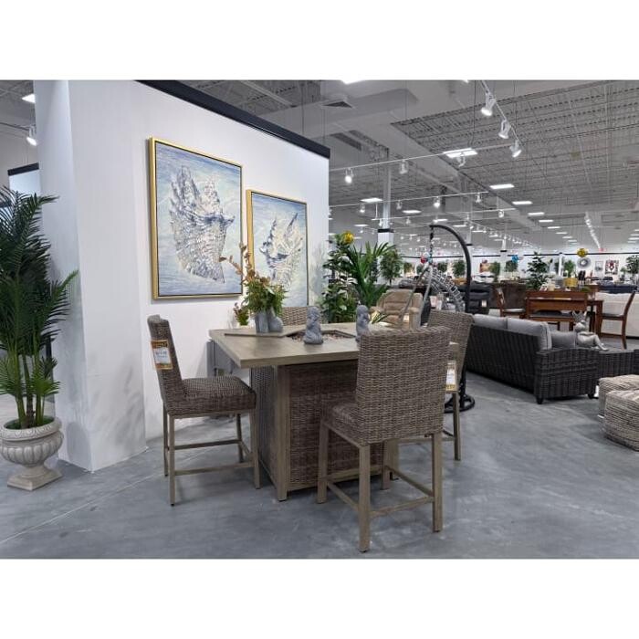 Images Regency Furniture