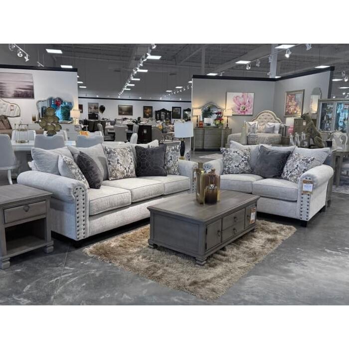 Images Regency Furniture