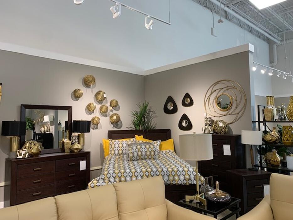 Images Regency Furniture