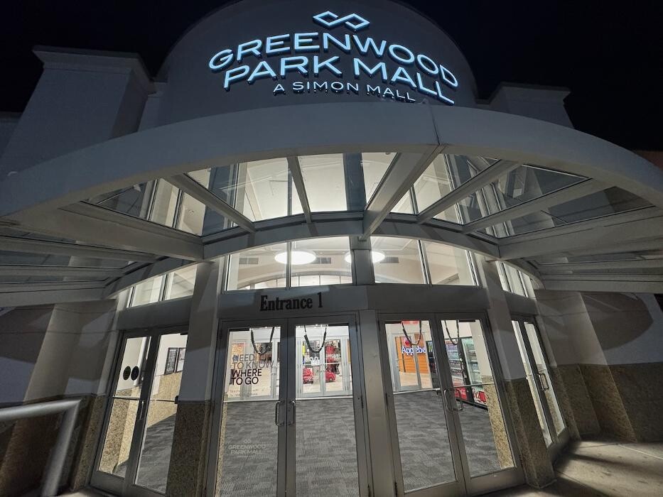 Images CoinFlip Bitcoin ATM - Greenwood Park Mall (Greenwood)