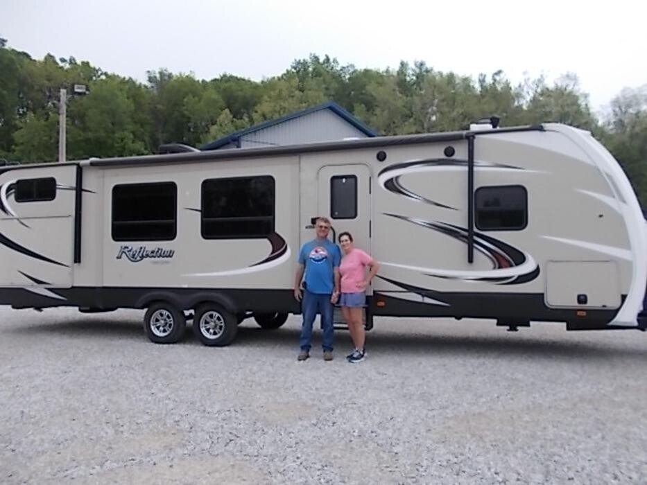 Images Ski's Truck & RV Sales