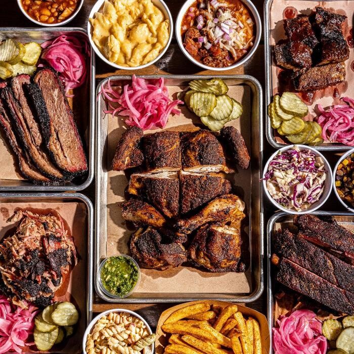 Images Smokin J's BBQ & Taphouse