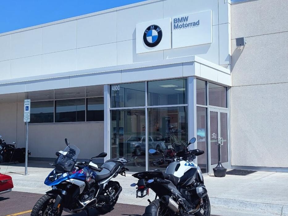 Images BMW Motorcycle of Sioux Falls