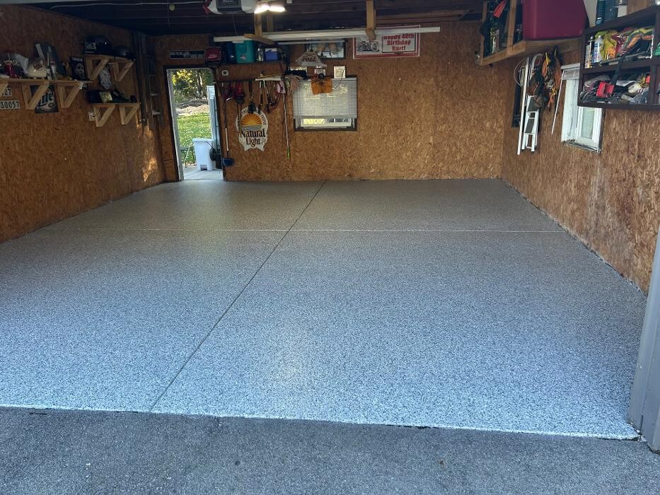 Images Garage Force of Waukesha