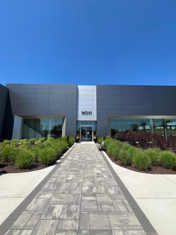 Images Land Rover Novi - Sales