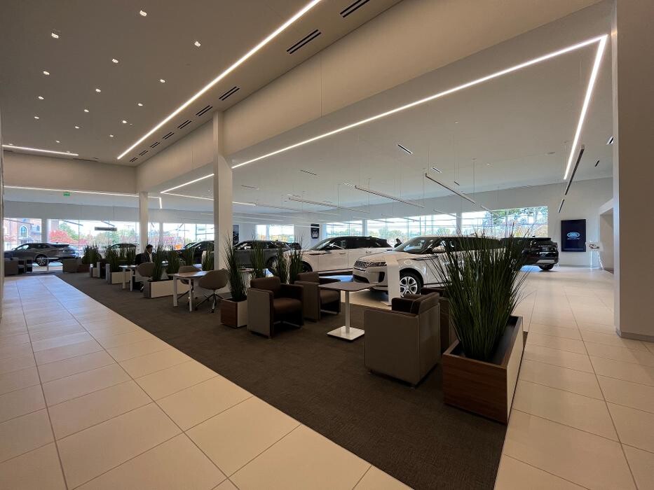 Images Land Rover Novi - Sales