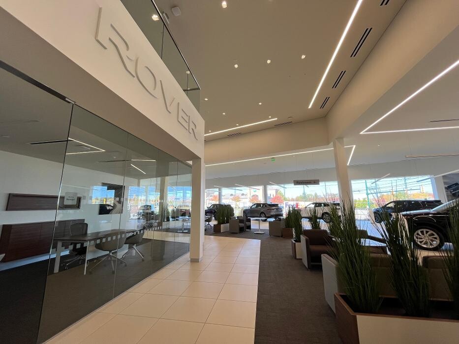 Images Land Rover Novi - Sales