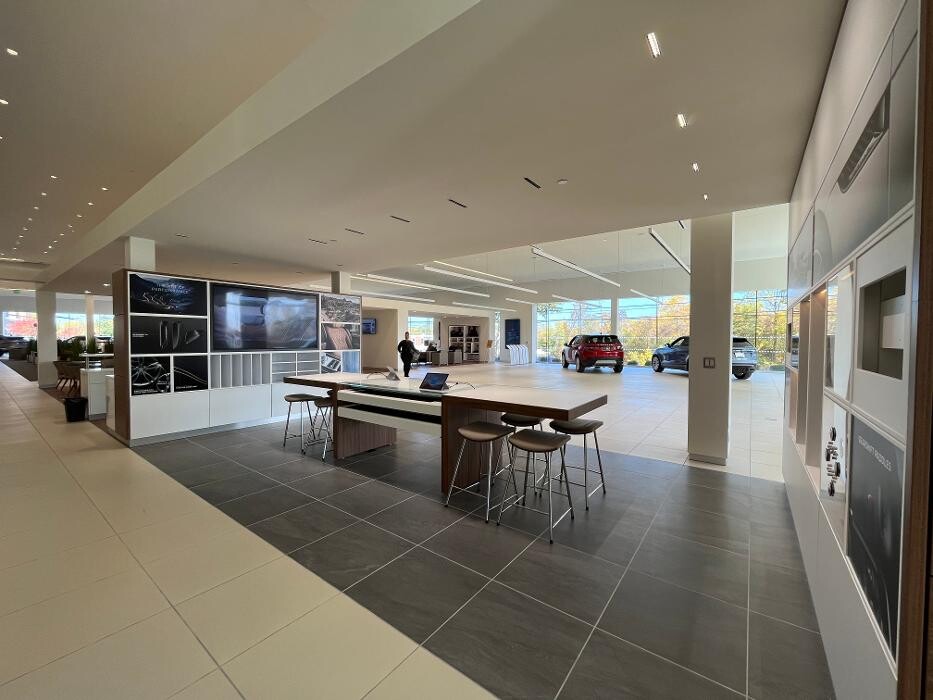 Images Land Rover Novi - Sales