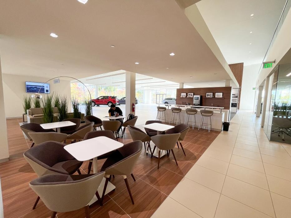 Images Land Rover Novi - Sales