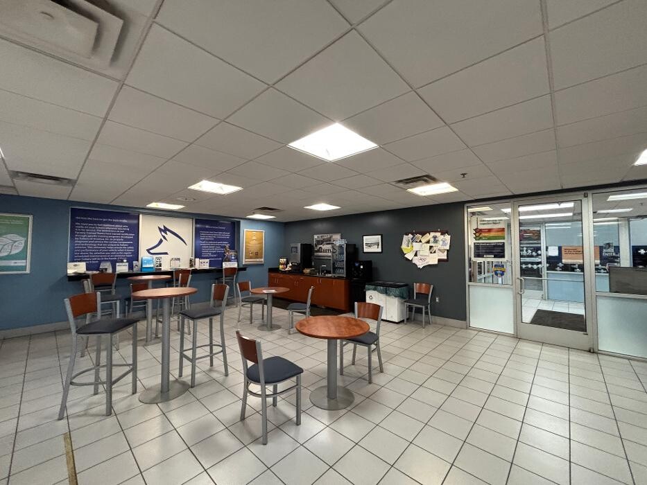 Images Fox Subaru Macomb - Sales