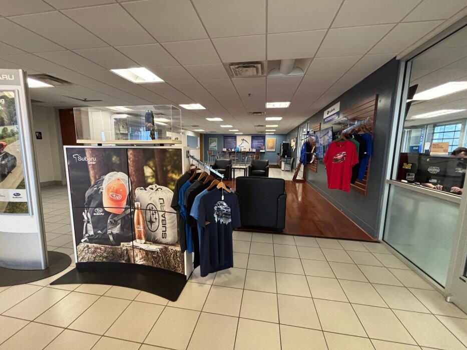 Images Fox Subaru Macomb - Sales