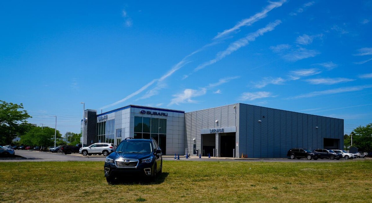 Images Fox Subaru Macomb - Sales