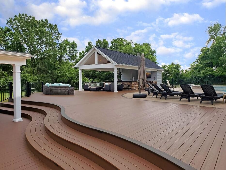 Images Harborview Decks & Exteriors