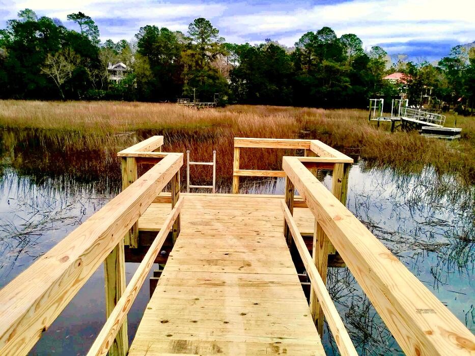 Images Harborview Decks & Exteriors